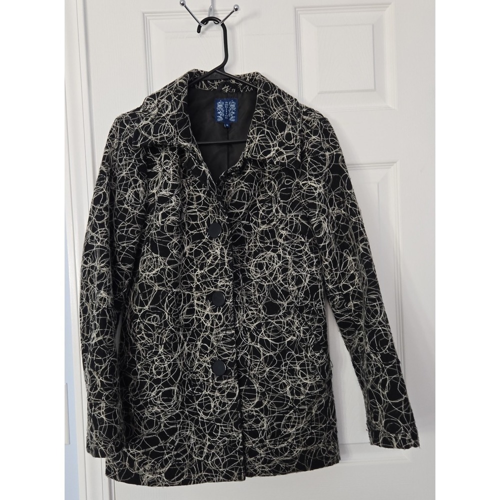 Ambition Brand Womans Coat Size Medium